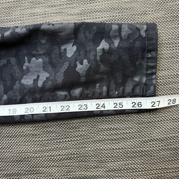 Bevy‎ Flog Shely Camo Pants - Picture 9 of 9